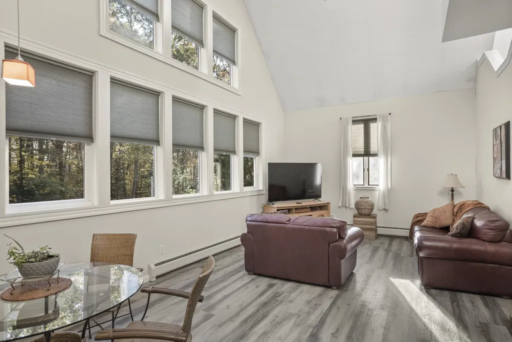 39 Sawyer Road Hampstead NH 03841
