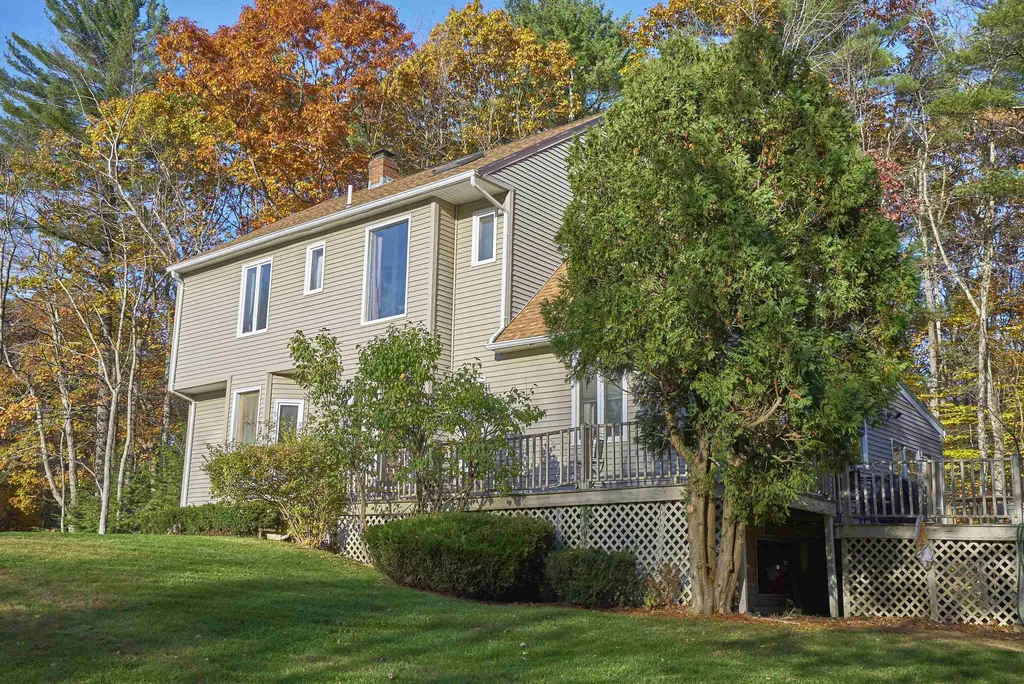 39 Sawyer Road Hampstead NH 03841