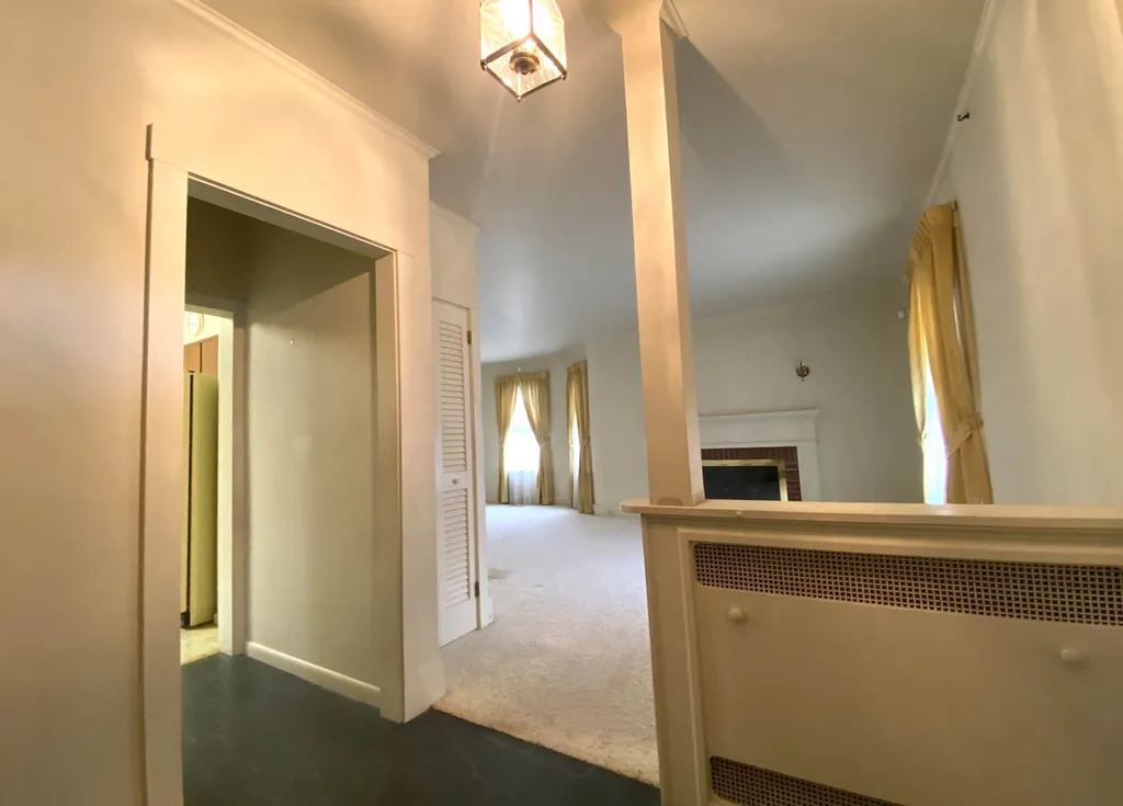 131 Oak Grove Avenue Brattleboro VT 05301