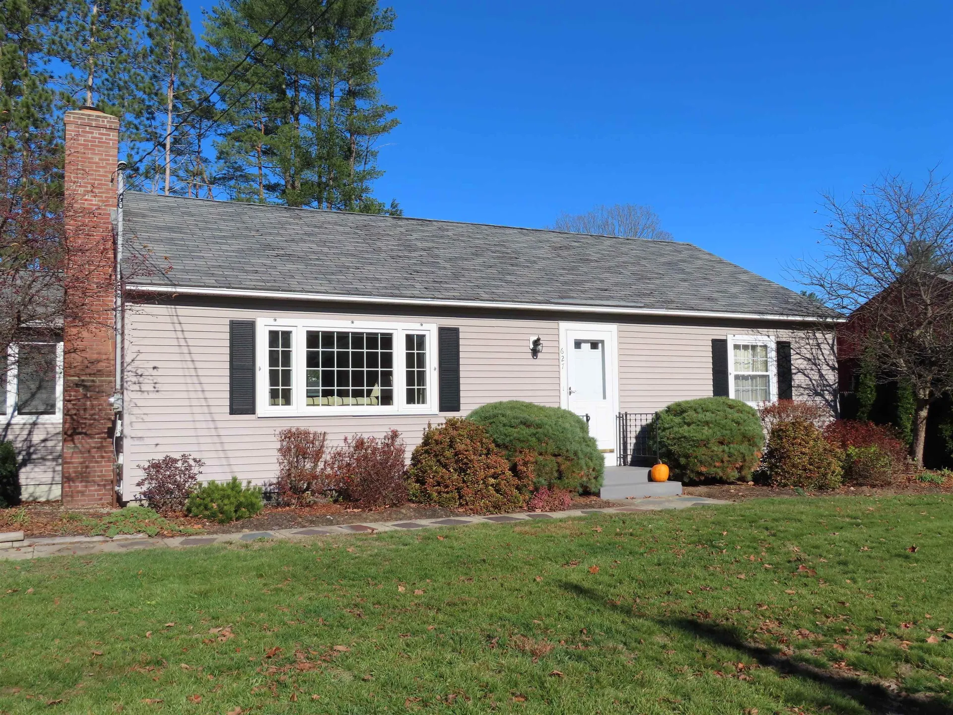 627 West Street Keene NH 03431
