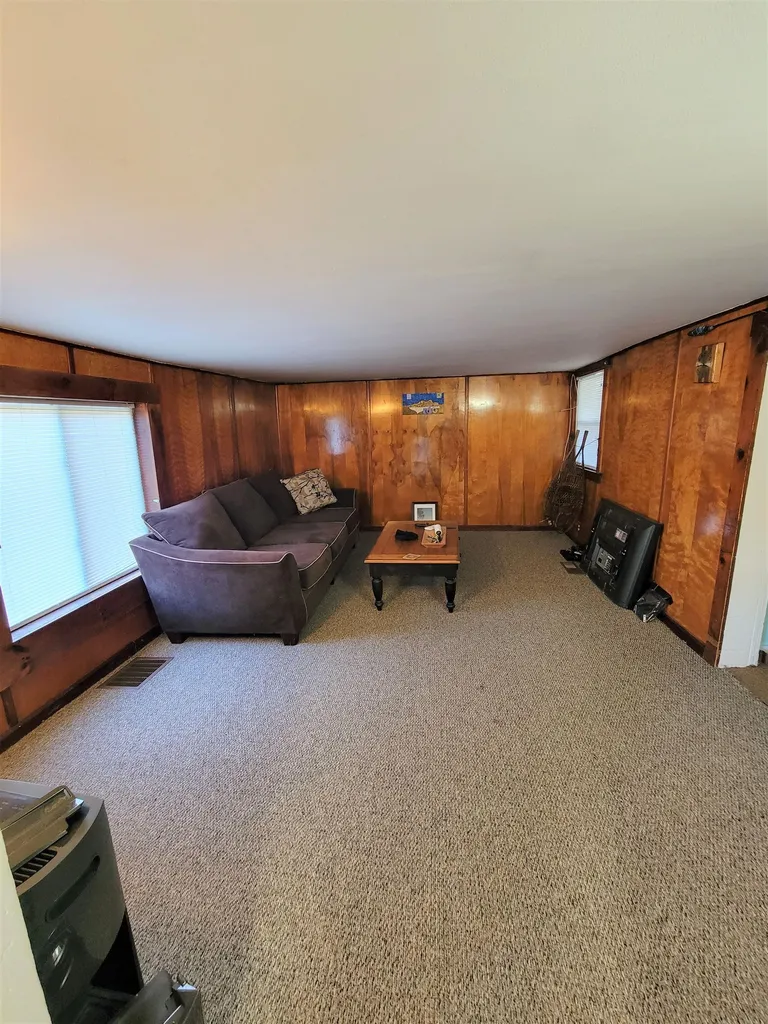 272 Sullivan Street Claremont NH 03743