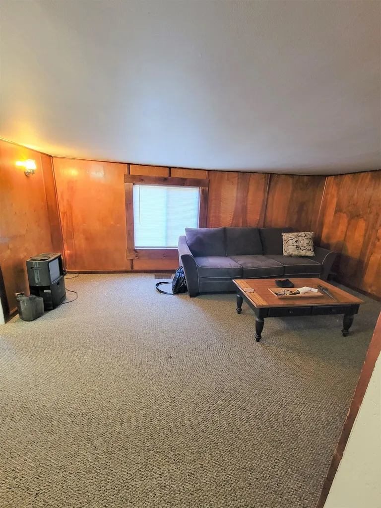 272 Sullivan Street Claremont NH 03743
