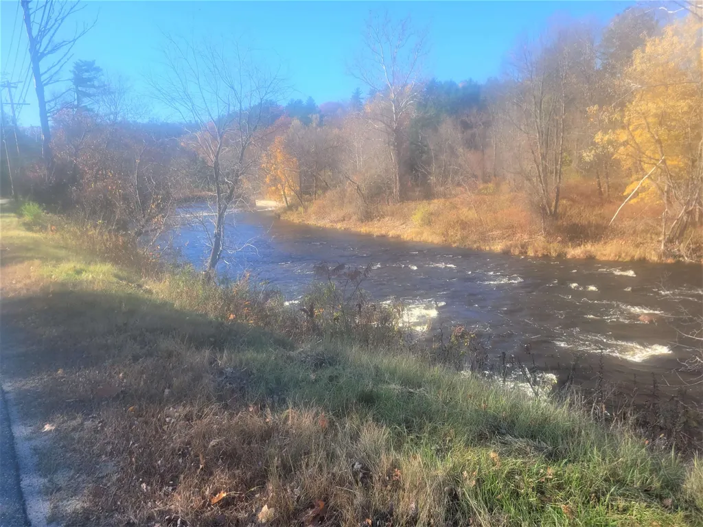 272 Sullivan Street Claremont NH 03743
