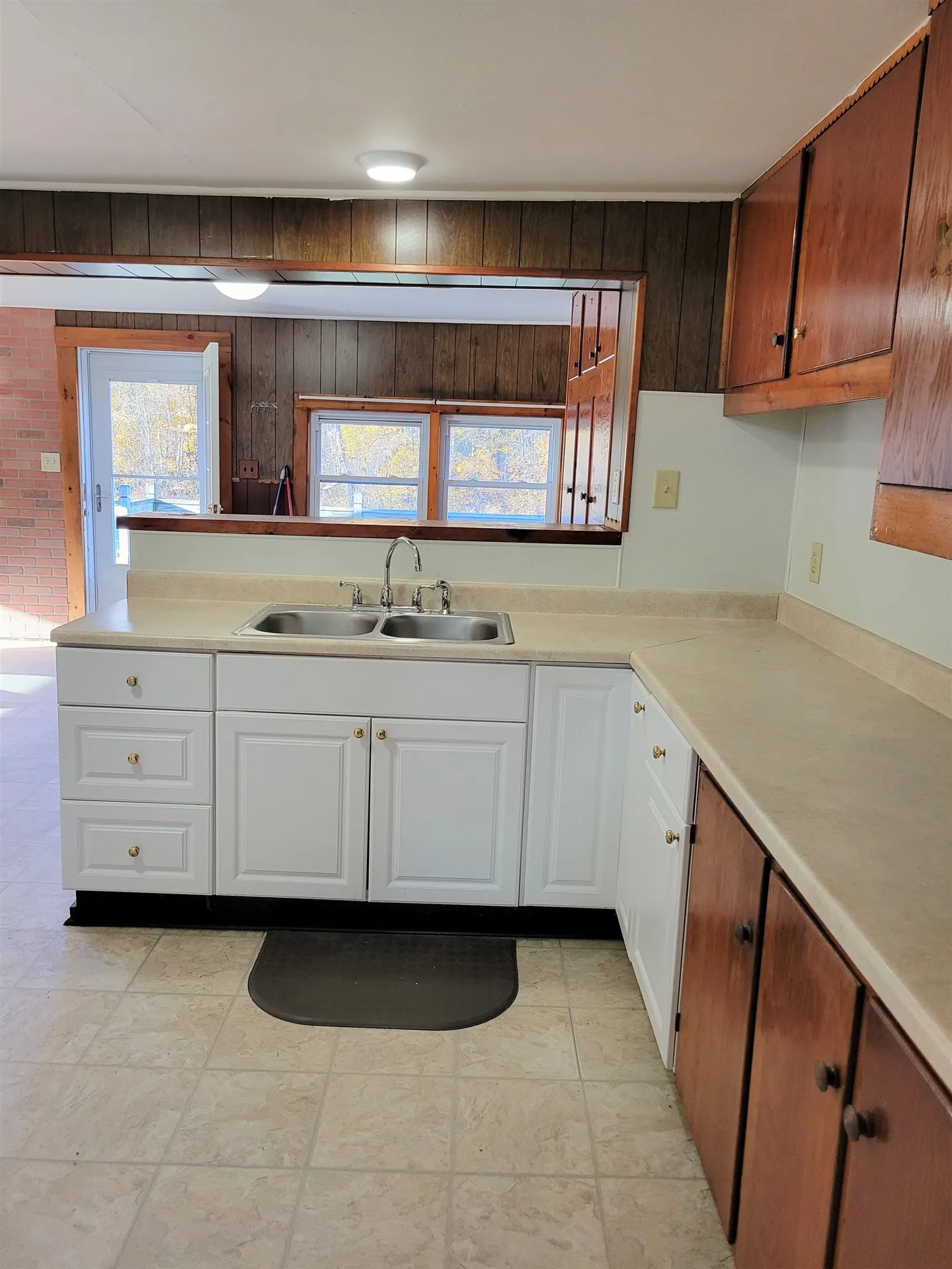 272 Sullivan Street Claremont NH 03743