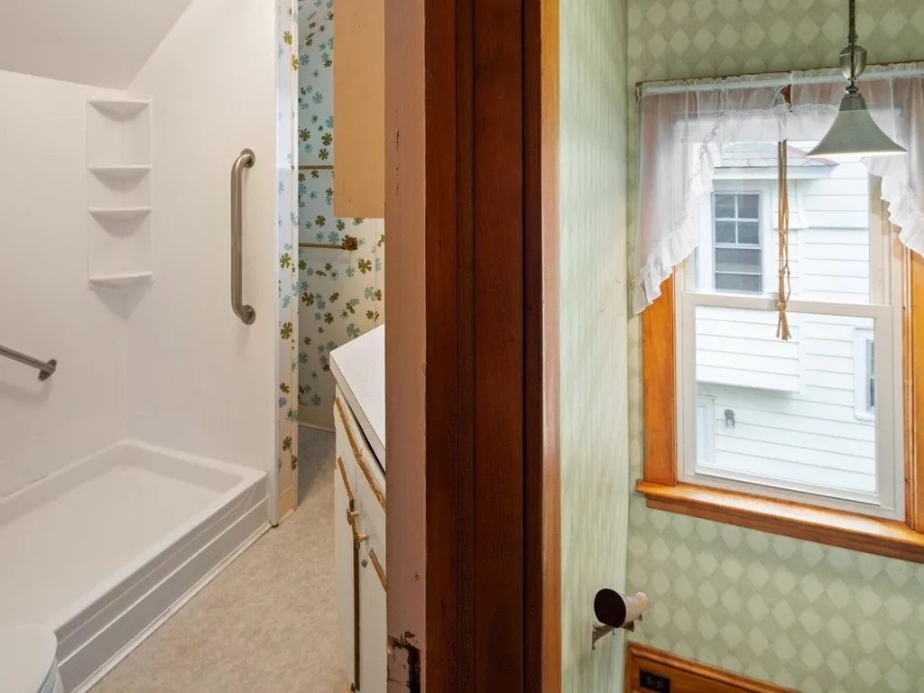 511 South Union Street Burlington VT 05401