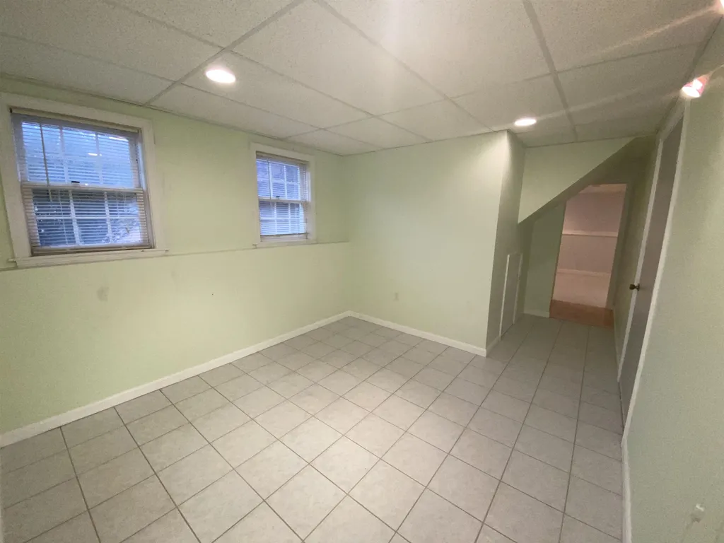 26 Brinton Drive Nashua NH 03064