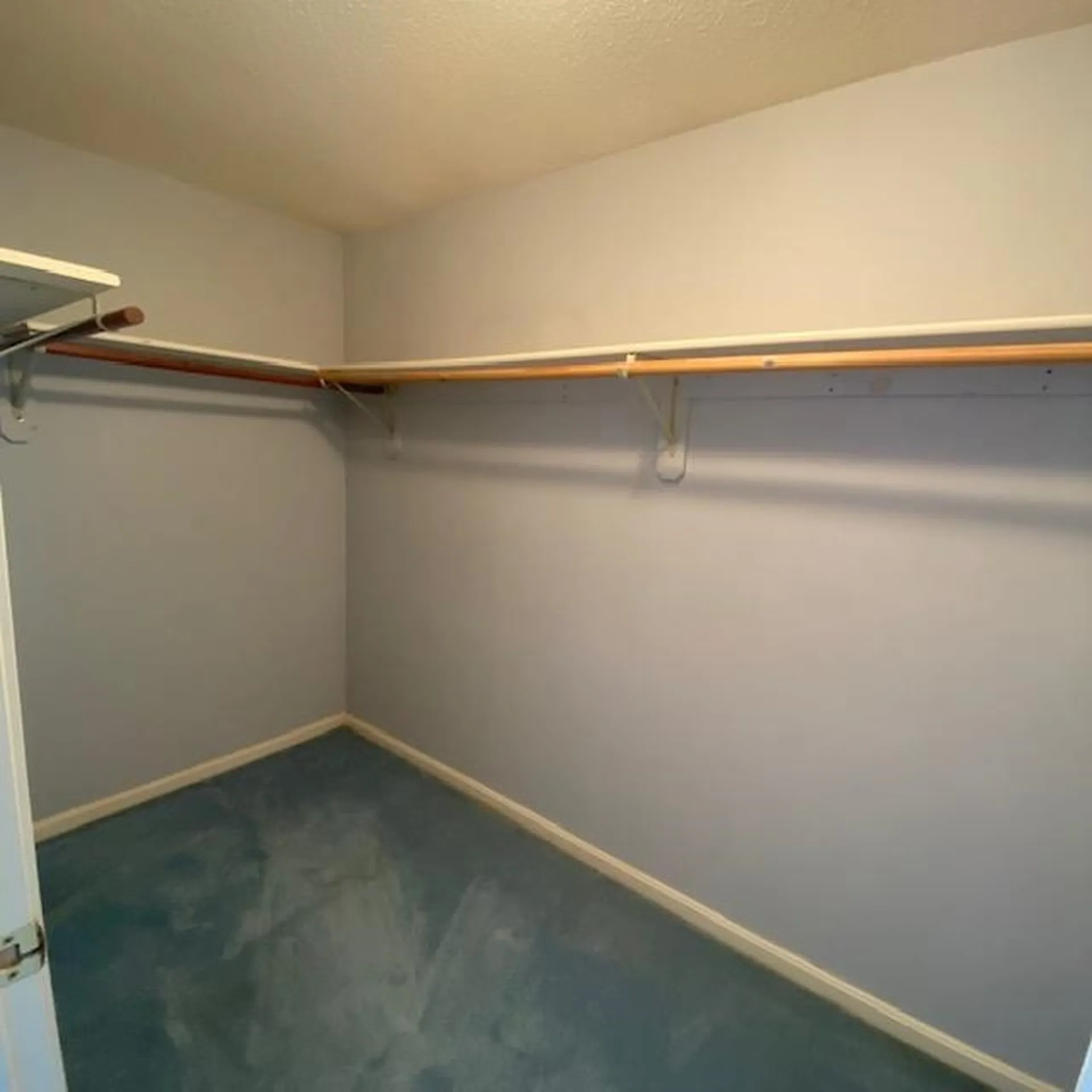 26 Brinton Drive Nashua NH 03064