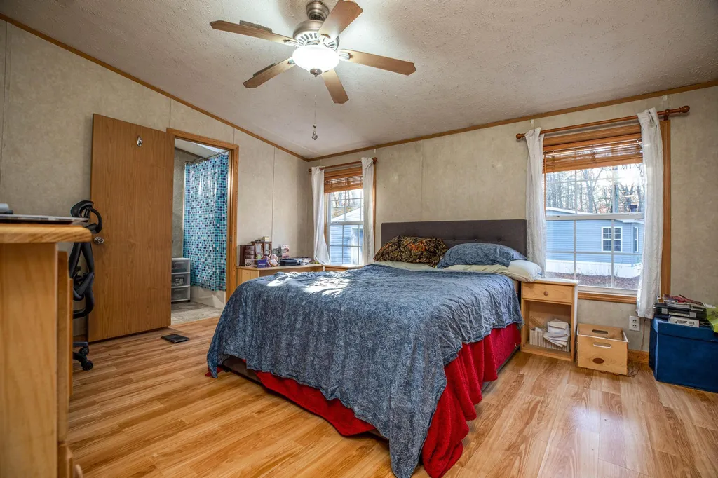 157 Daffodil Hill Lane Rochester NH 03868