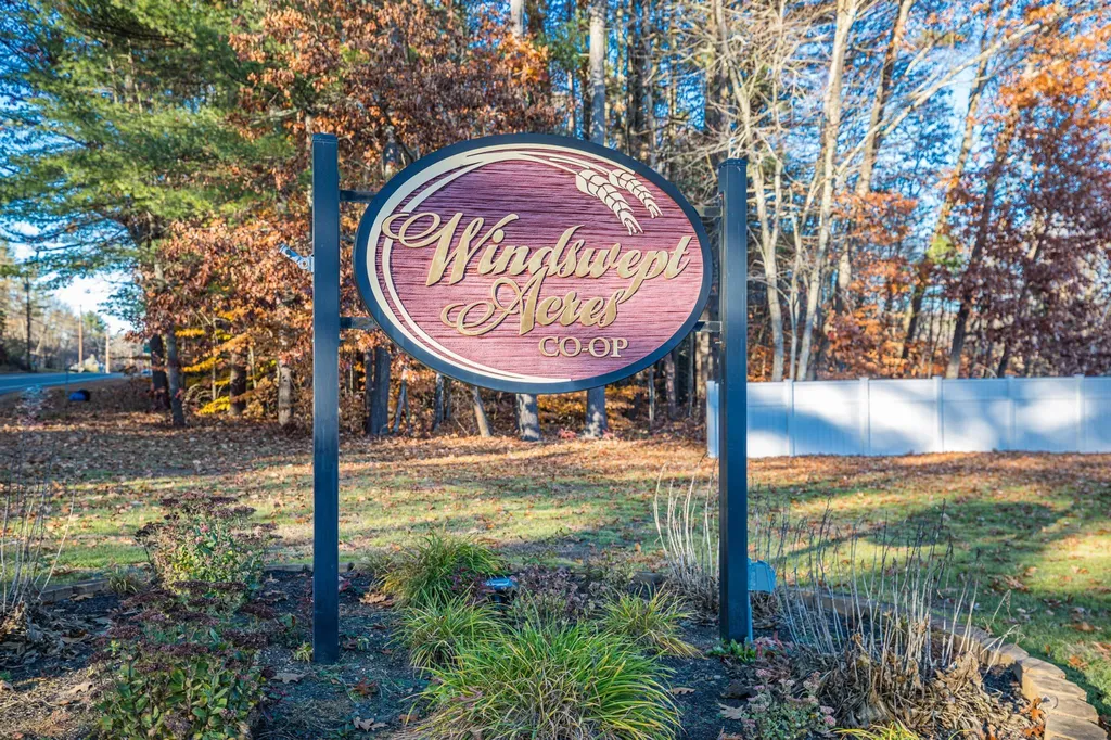 157 Daffodil Hill Lane Rochester NH 03868