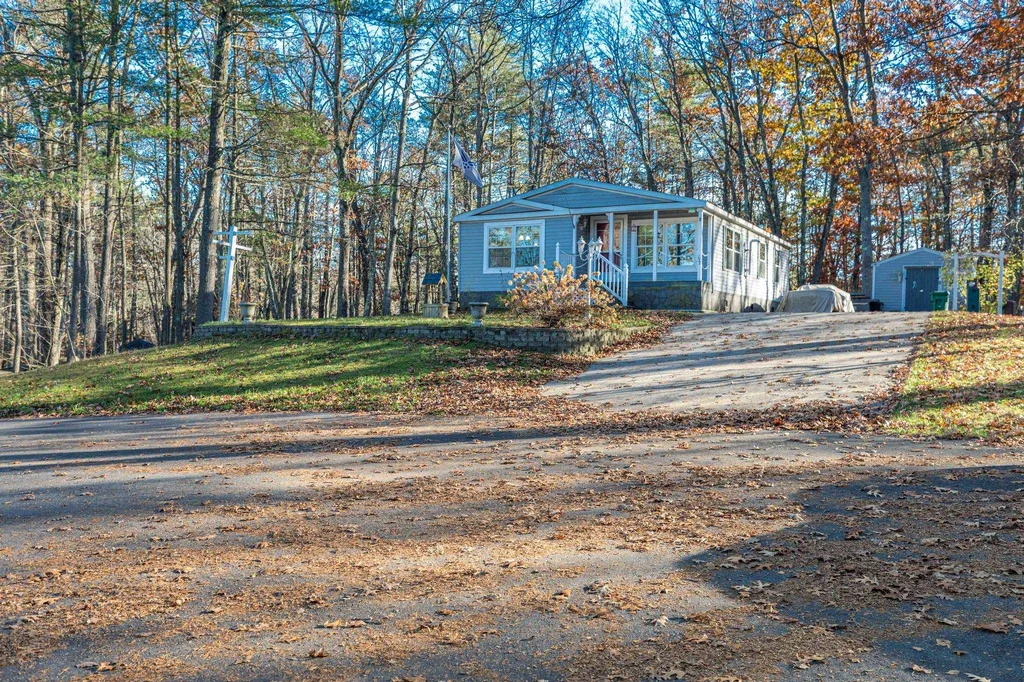 157 Daffodil Hill Lane Rochester NH 03868