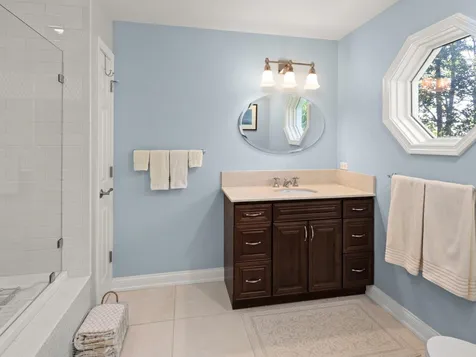 78 Crescent Road Burlington VT 05401