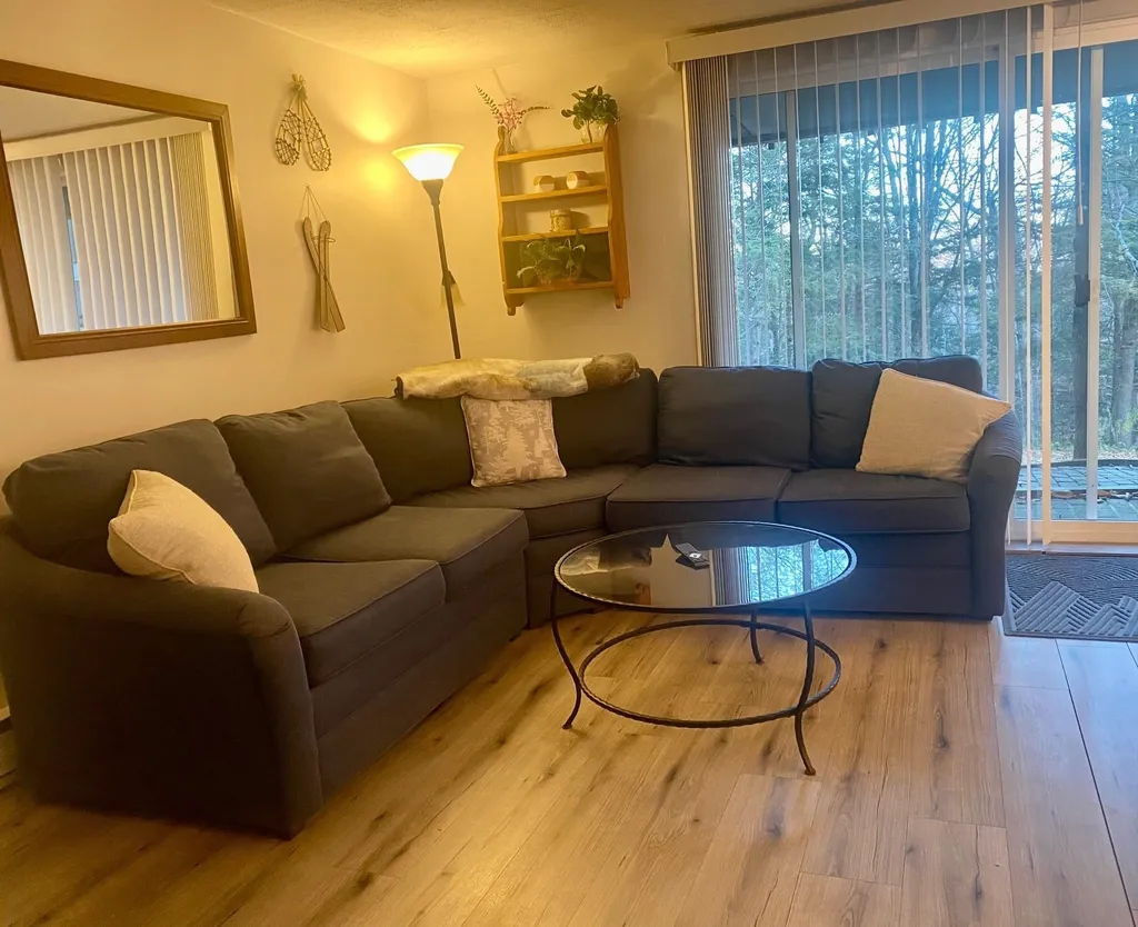 24 Stratton West Road Winhall VT 05340