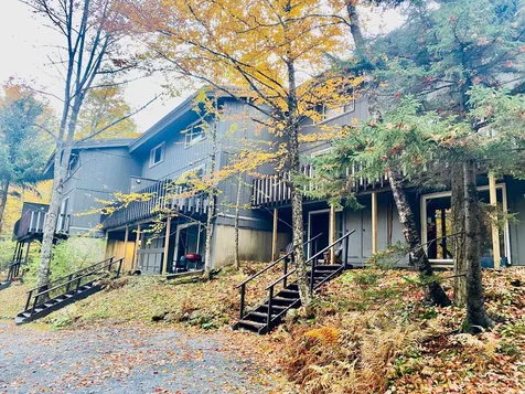 24 Stratton West Road Winhall VT 05340