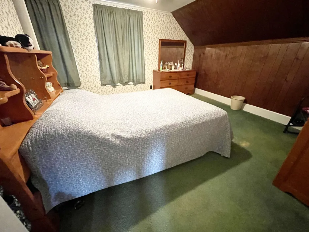 10 Butterfield Avenue Rockingham VT 05101