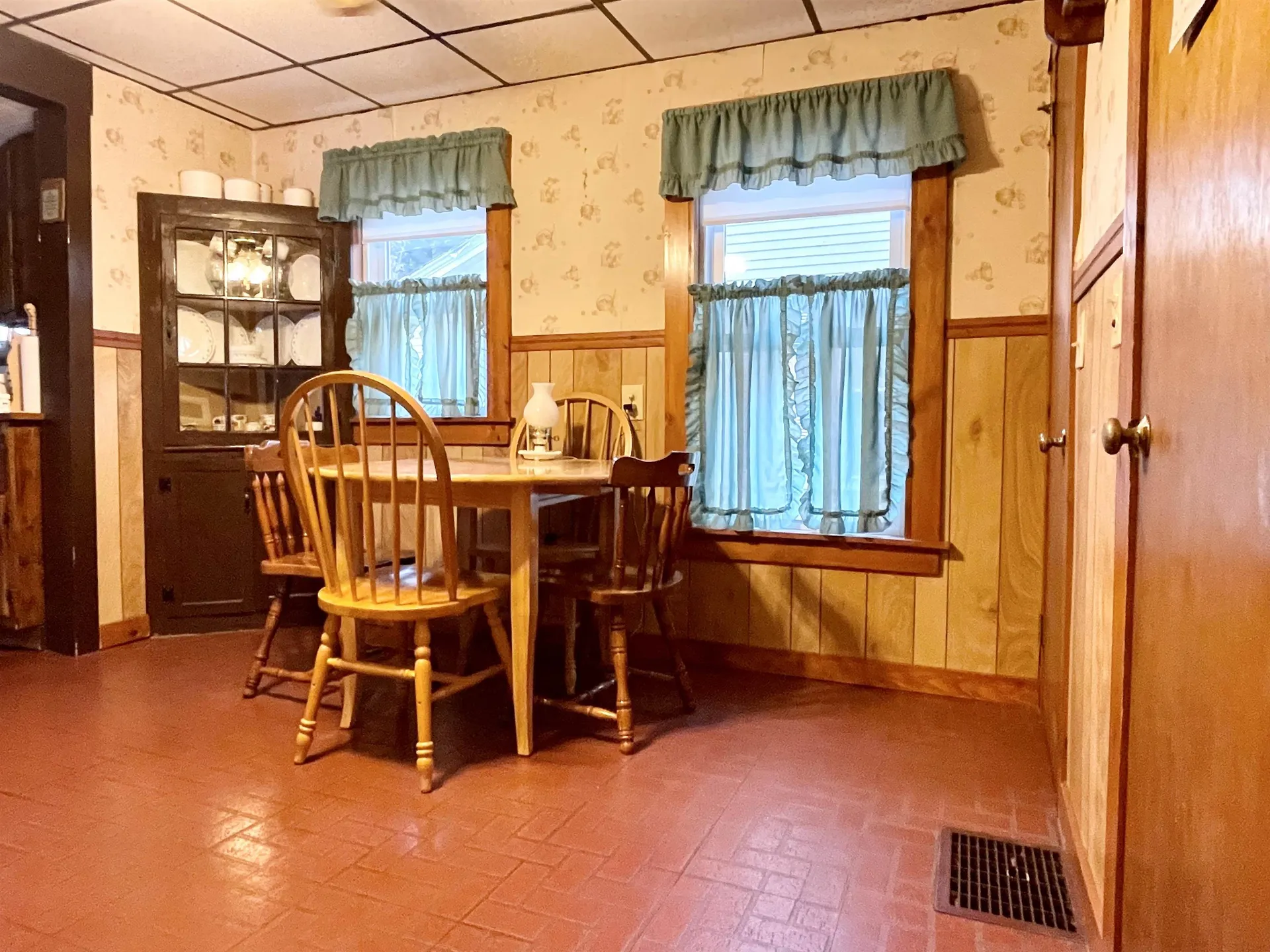 10 Butterfield Avenue Rockingham VT 05101