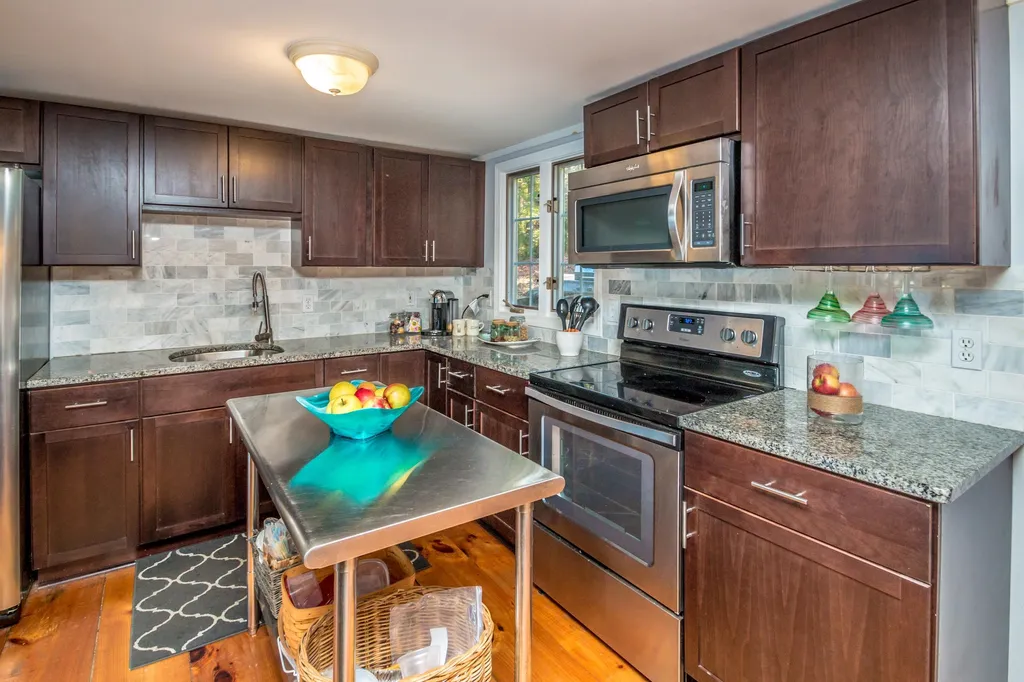 391 Westside Lake Road Maidstone VT 05905