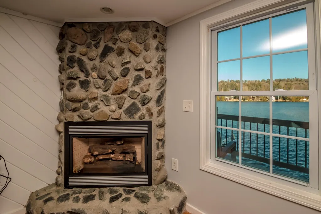 391 Westside Lake Road Maidstone VT 05905