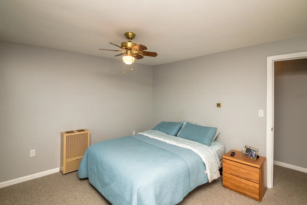 391 Westside Lake Road Maidstone VT 05905