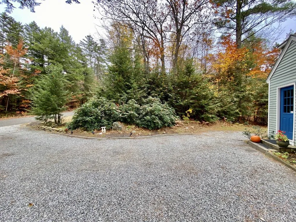 45 Briarcliff Circle Campton NH 03223