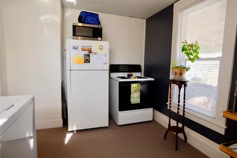 27 Thorndike Street Concord NH 03301