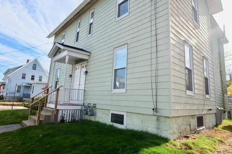 27 Thorndike Street Concord NH 03301