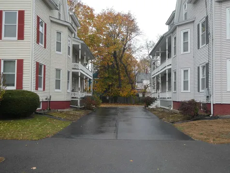 386 Pearl Street Manchester NH 03104