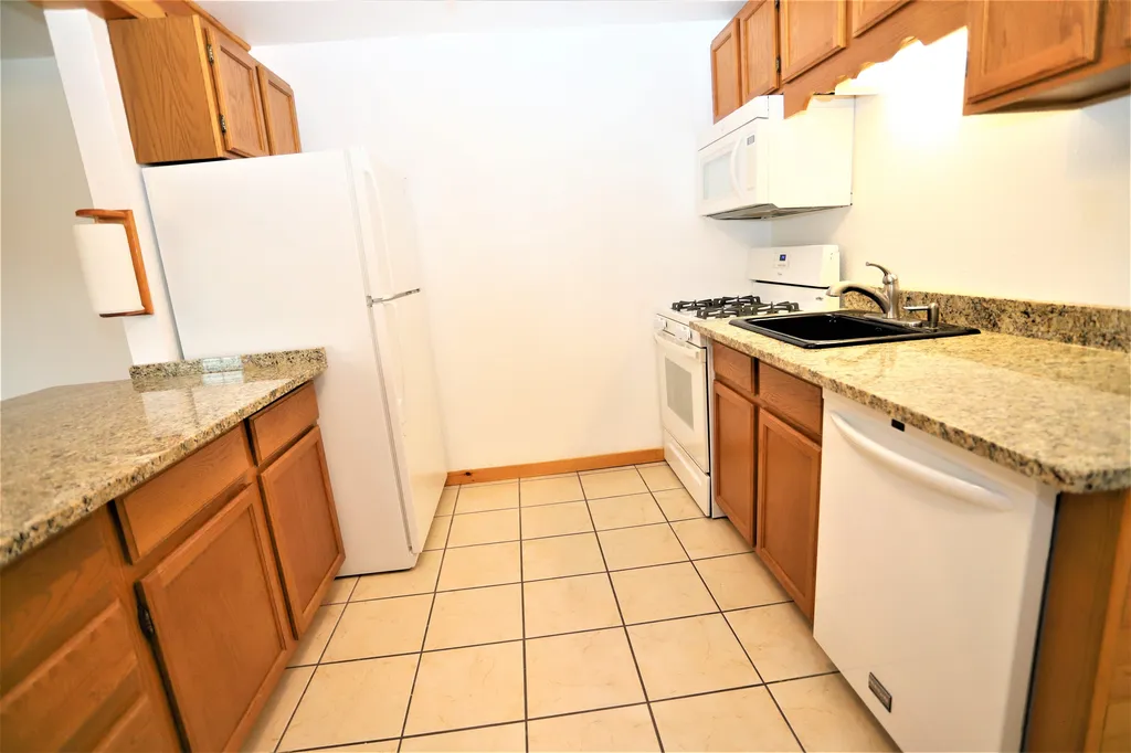2637 Farrar Road Newport Town VT 05857