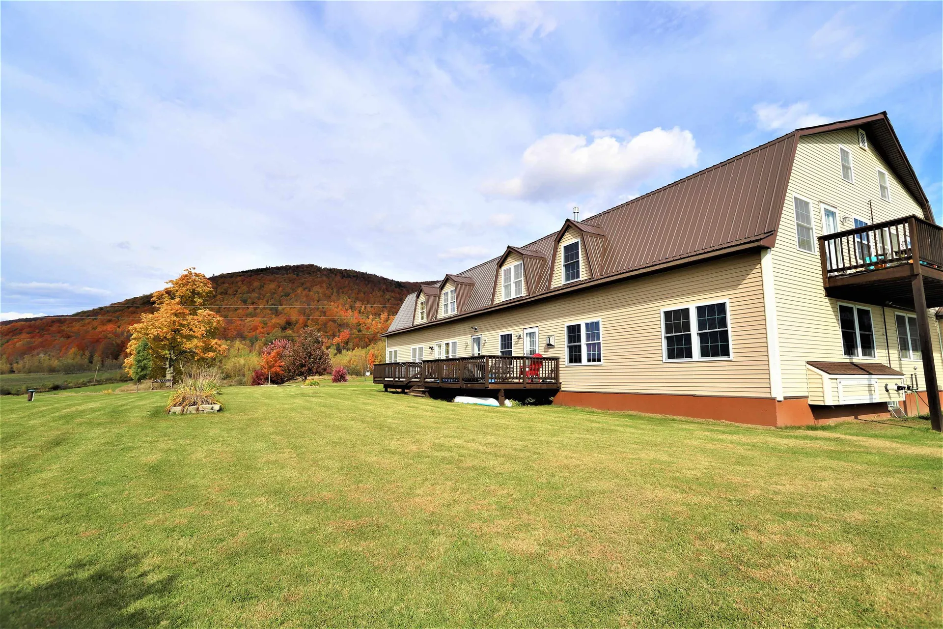 2637 Farrar Road Newport Town VT 05857
