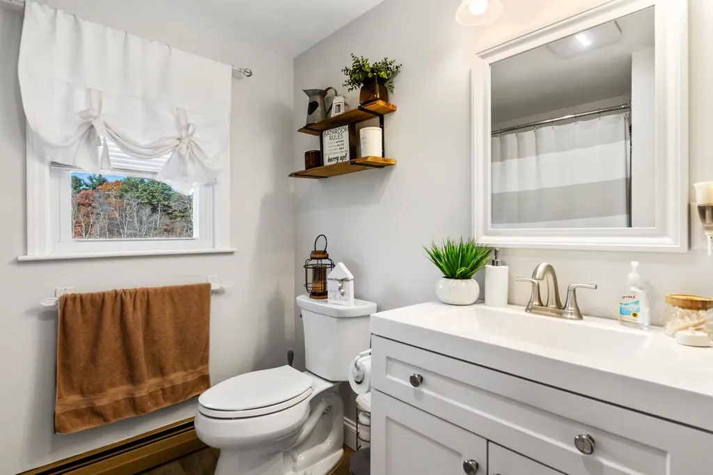 5 Jericho Road Pelham NH 03076