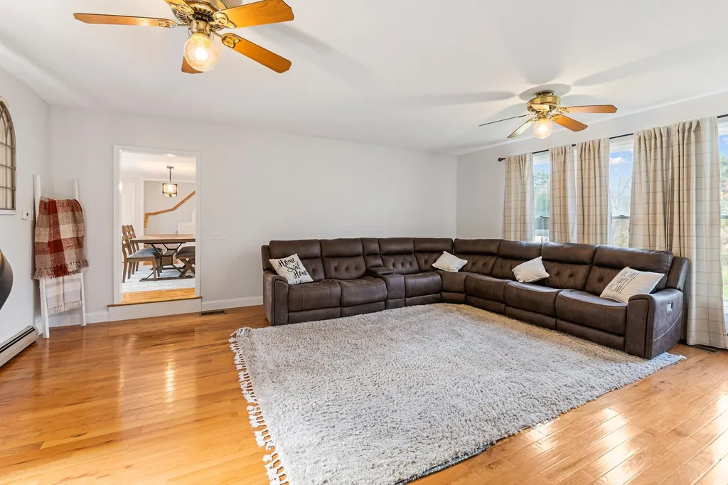 5 Jericho Road Pelham NH 03076