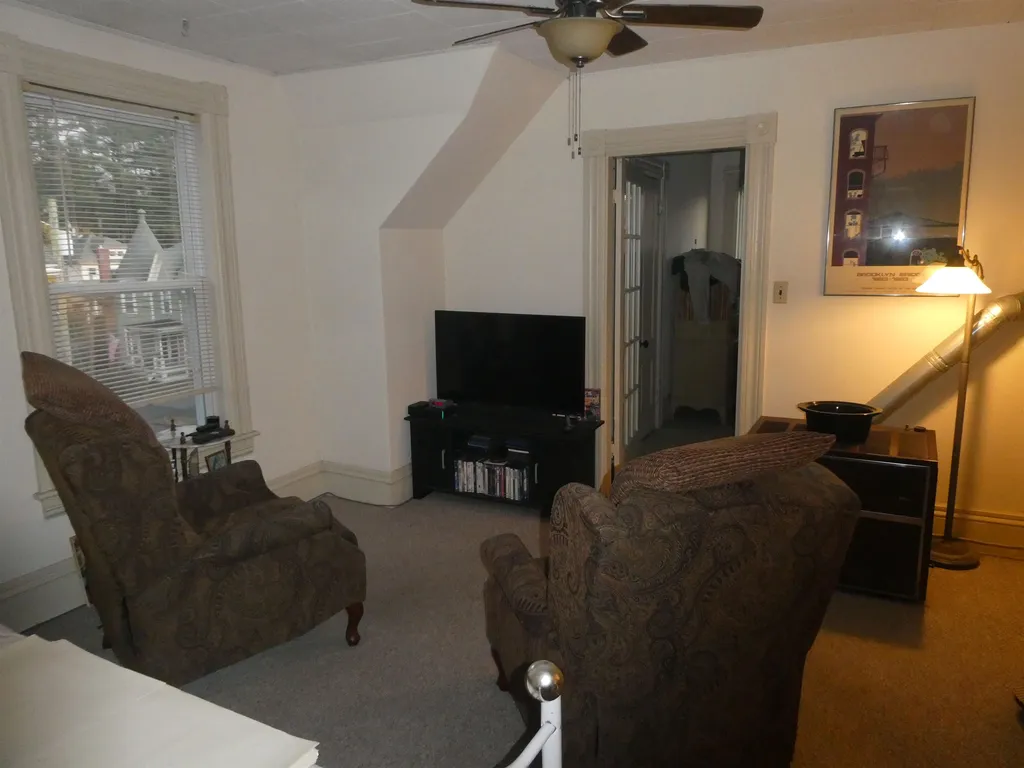 382 Pearl Street Manchester NH 03104