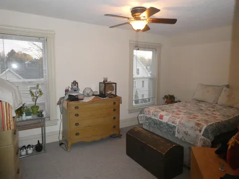 382 Pearl Street Manchester NH 03104