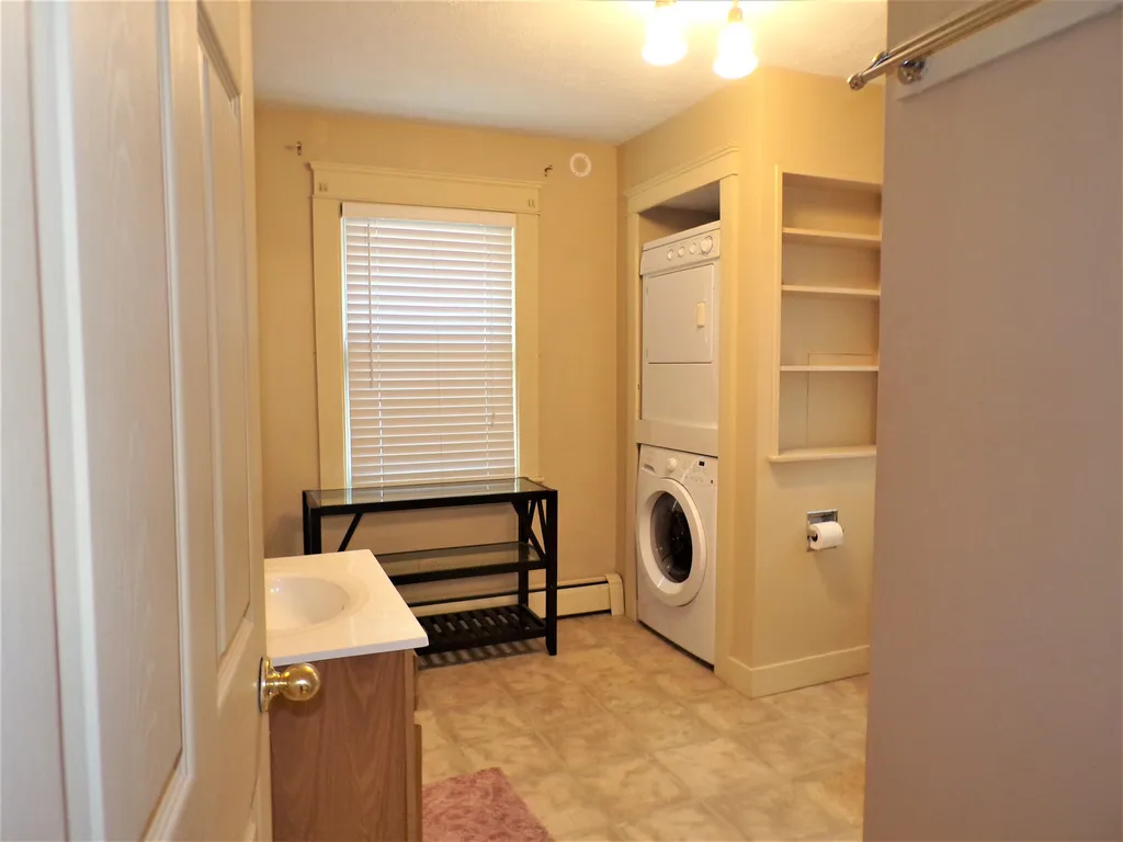 16 Forest Street Franklin NH 03235
