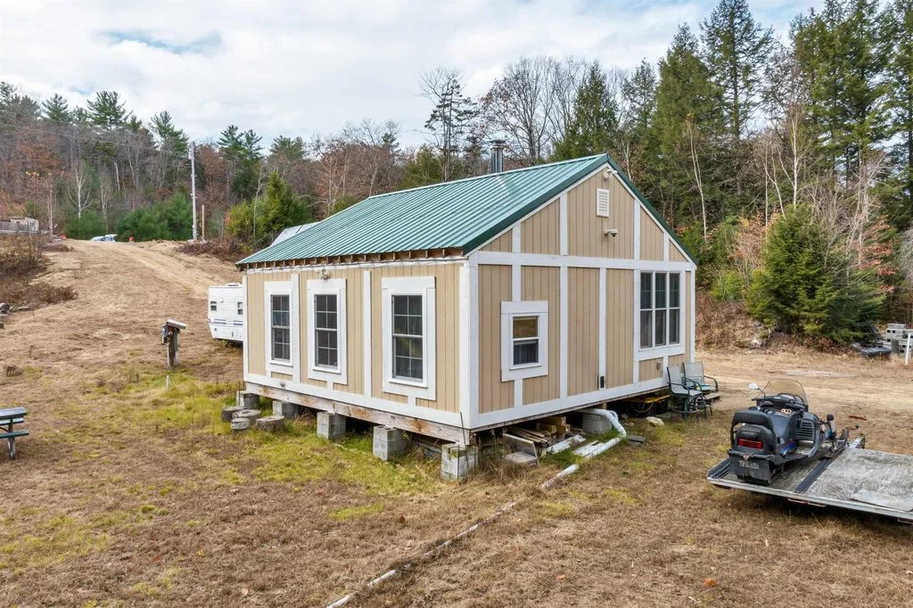 158 Morrison Road Alexandria NH 03222