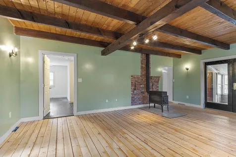 49 Pine Meadows Circle Bennington NH 03442