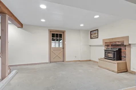 49 Pine Meadows Circle Bennington NH 03442