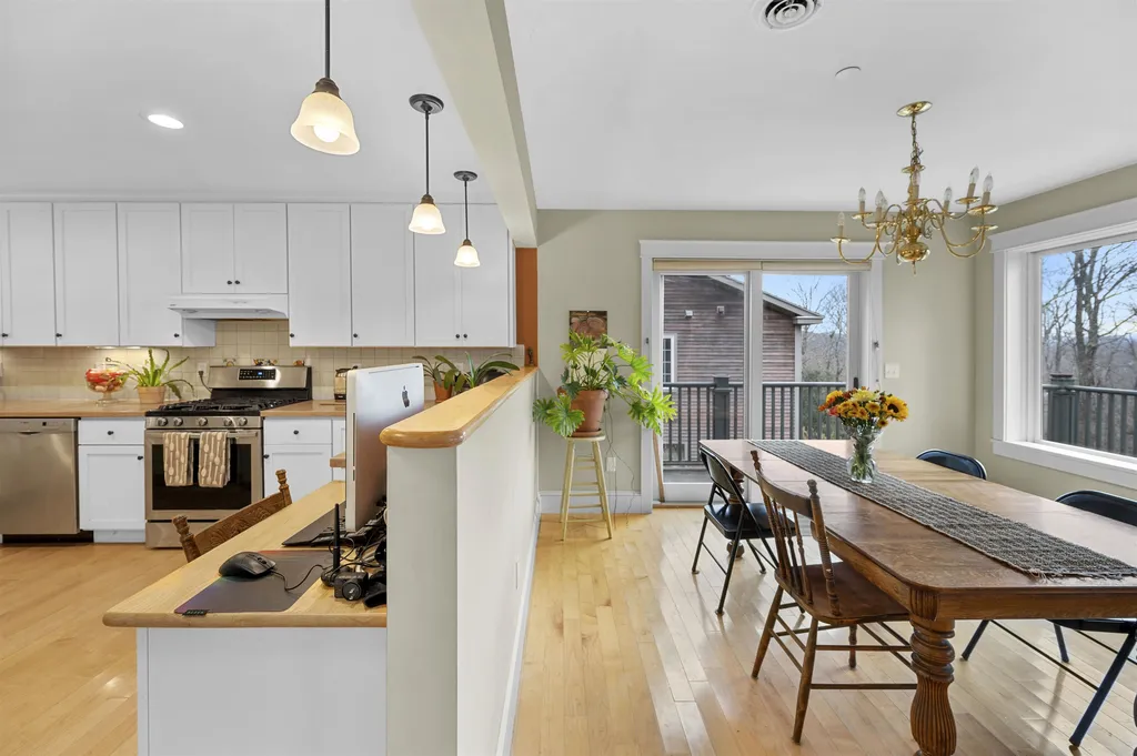 566 Cityside Drive Montpelier VT 05602