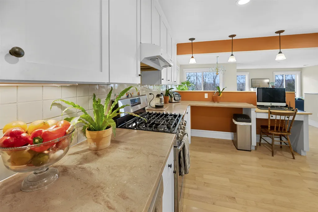 566 Cityside Drive Montpelier VT 05602