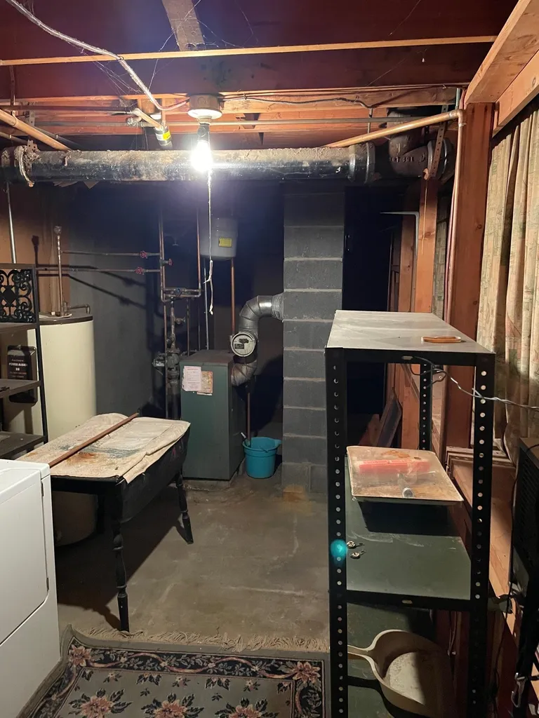28 Ross Street Nashua NH 03060