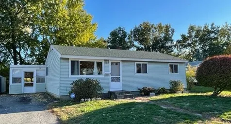 28 Ross Street Nashua NH 03060