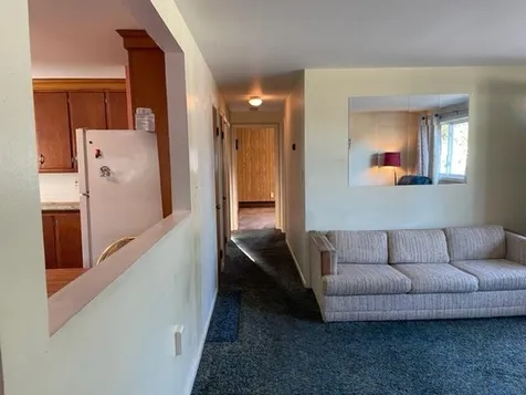 28 Ross Street Nashua NH 03060