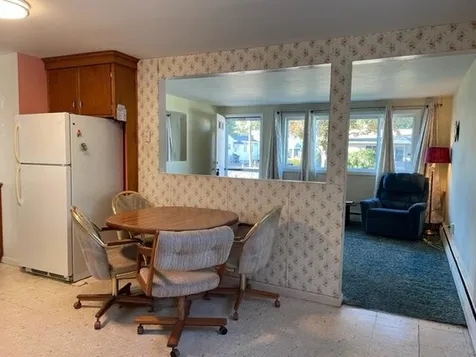 28 Ross Street Nashua NH 03060