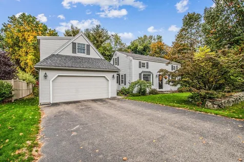 26 Edgewood Drive Hampton NH 03842