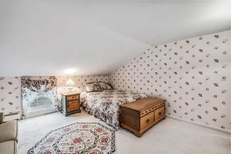 26 Edgewood Drive Hampton NH 03842