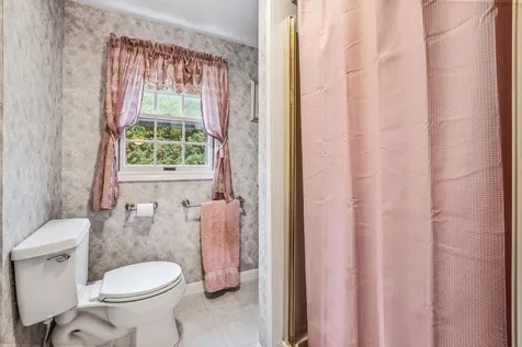26 Edgewood Drive Hampton NH 03842
