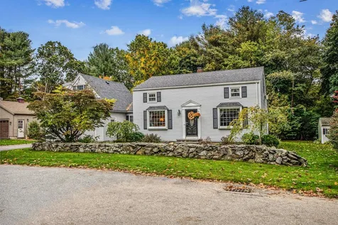 26 Edgewood Drive Hampton NH 03842