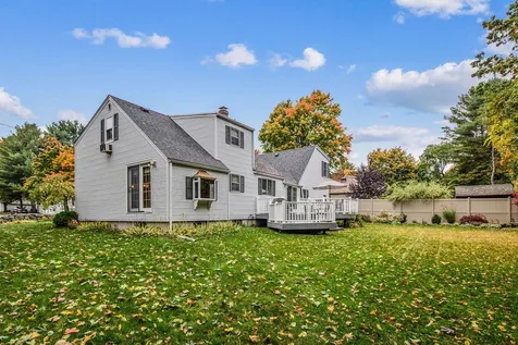 26 Edgewood Drive Hampton NH 03842