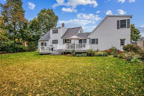 26 Edgewood Drive Hampton NH 03842