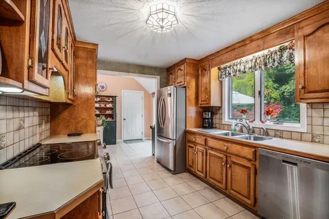 26 Edgewood Drive Hampton NH 03842