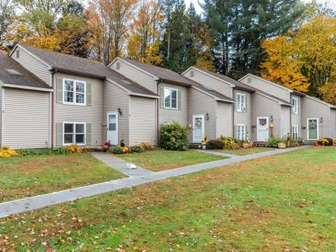 48 Chestnut Lane Colchester VT 05446